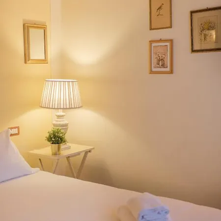 Lägenhet Donato With Shared Pool