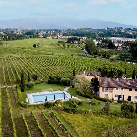 Donato With Shared Pool Apartment *